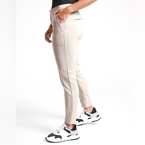 Athleta Pants - 🩷ATHLETA WANDER STASH SKINNY PANT BEIGE TAN NEUTRAL COLOR SIZE 10 TRENDING